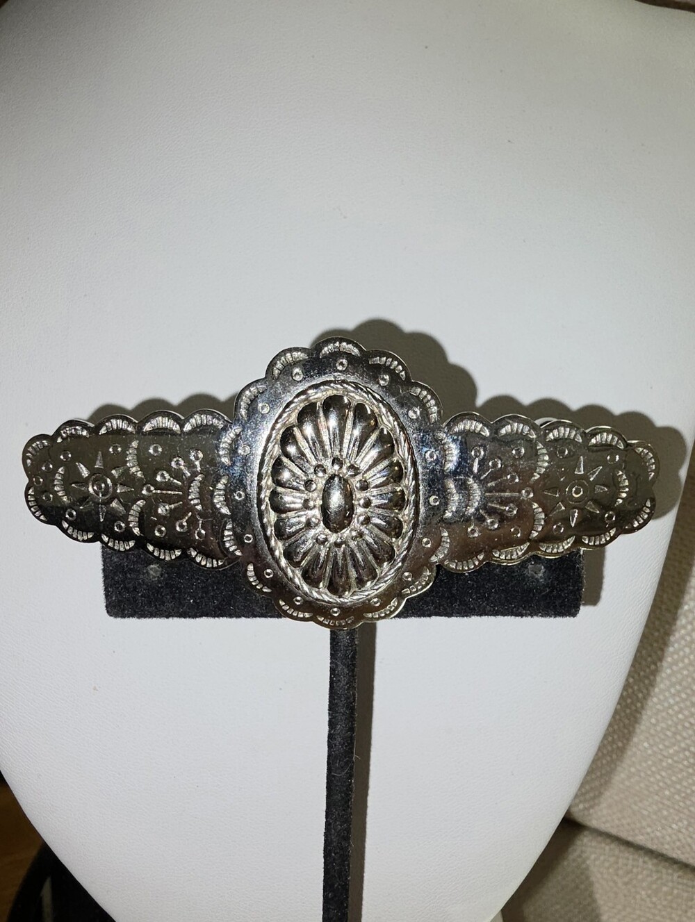 Vintage 1988 JJ Silver-Tone Floral Concho Hair Barrette